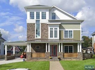 410 Park Ave, Rutherford, NJ 07070