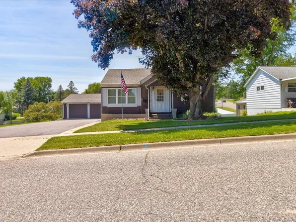 1053 Mitscher AVENUE, Hillsboro, WI 54634