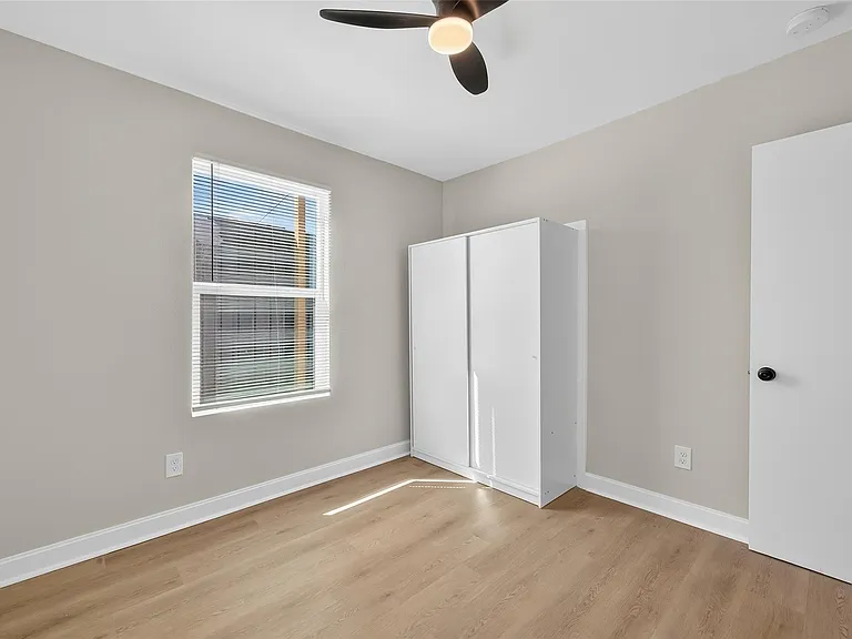 889 Chas Ln — Photo 19