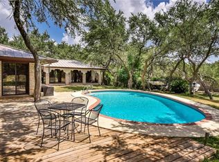 33 Carriage House Ln, Austin, TX 78737