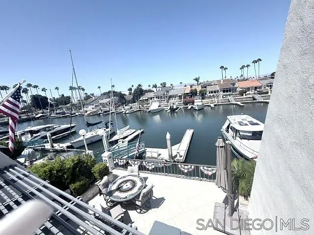 92 Antigua Ct — Photo 26