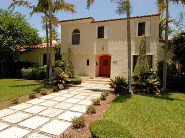 4490 Pine Tree Dr, Miami Beach, FL 33140