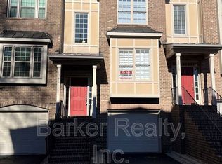 1343 Cameron View Ct, Raleigh, NC 27607