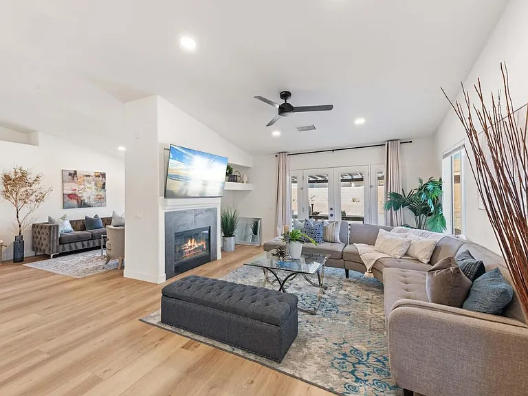 47871 Belvedere Way — Photo 3
