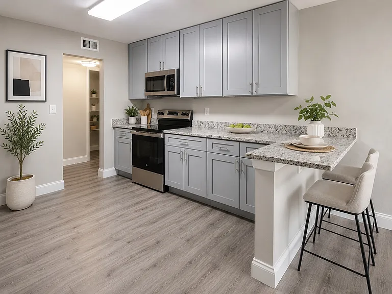 4403 S Semoran Blvd #5 — Photo 5