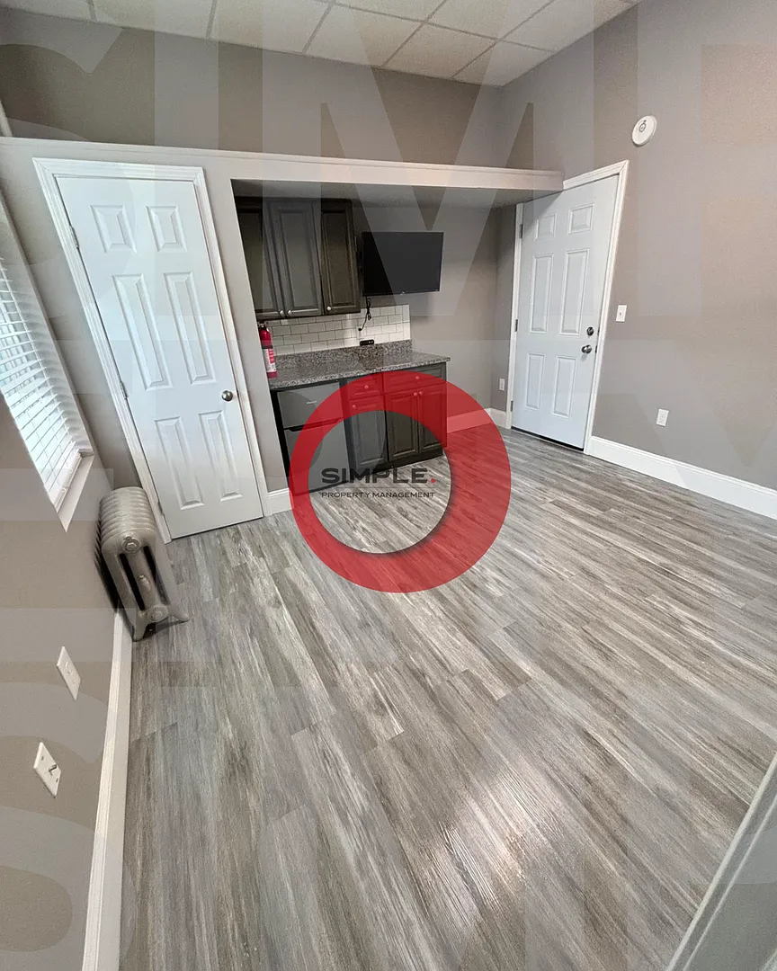 107 South 5th Street — Photo 1