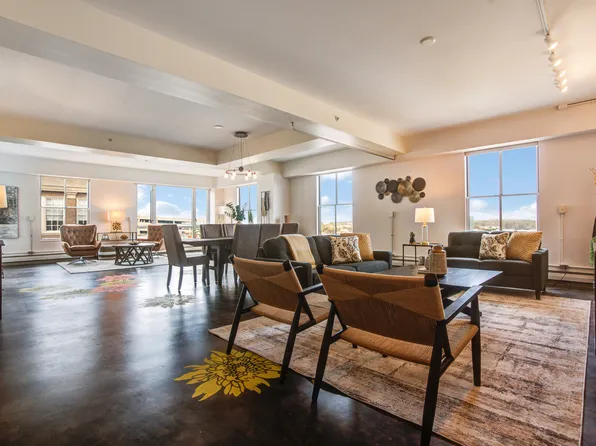 21 Chestnut Street #601, Portland, ME 04101