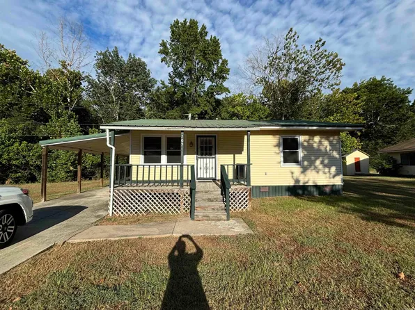 705 S 10th St, Heber Springs, AR 72543