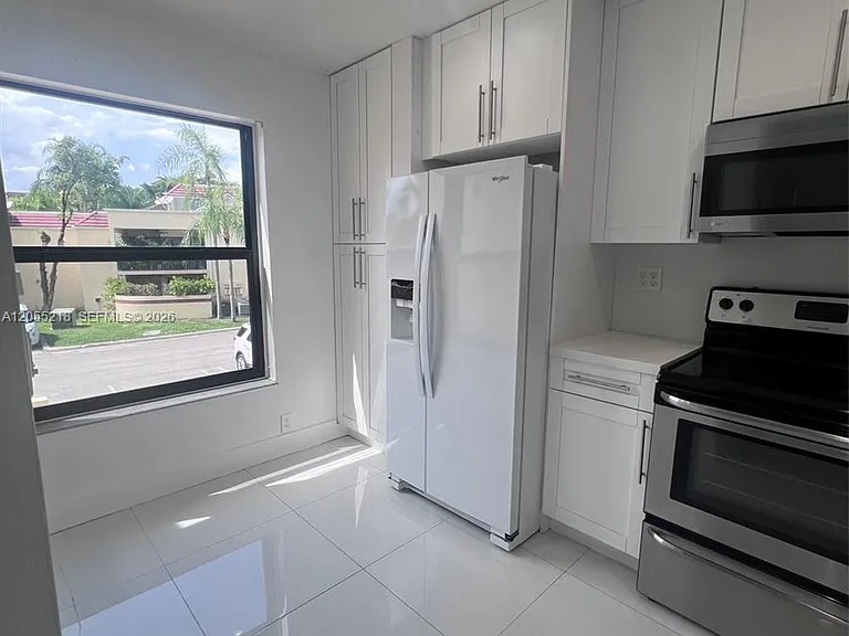13056 SW 88th Ln #B206 — Photo 3