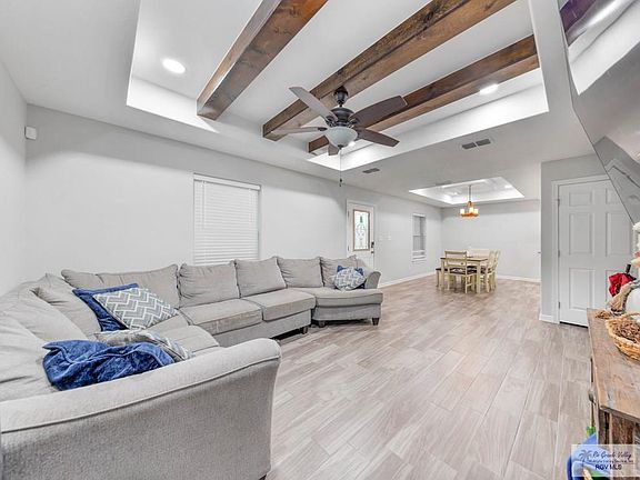2nd image of 329 Gladiola Dr