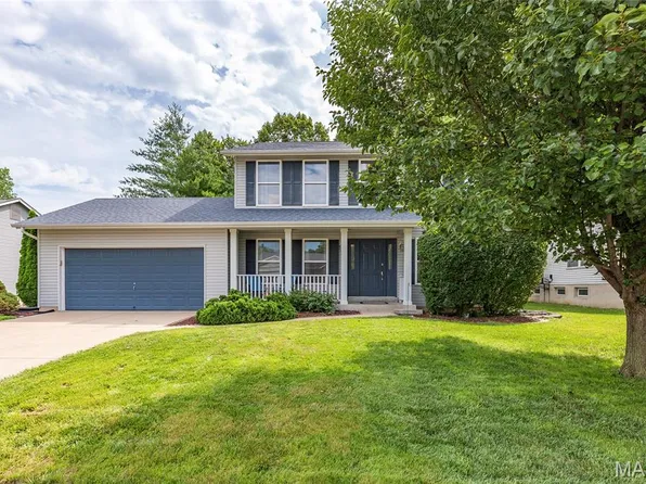 1804 Willow Oak Dr, Saint Charles, MO 63303