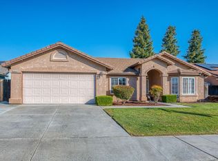 3025 Desert Ranch Way, Madera, CA 93637