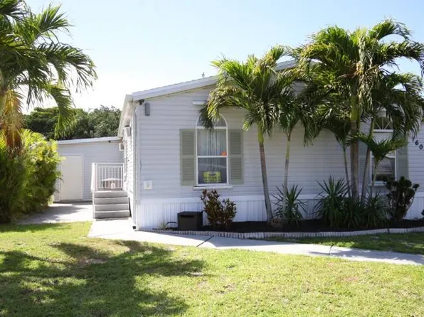 1607 NW 24th St #696, Boynton Beach, FL 33436