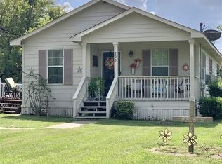 703 Davis Ave, Jacksonville, TX 75766
