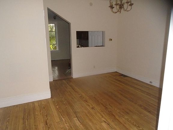 3rd image of 3204-3206 Cherokee St