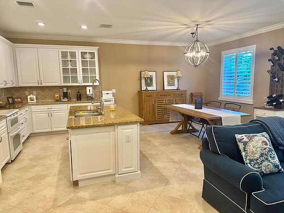 4th image of 4775 Cadiz Circle