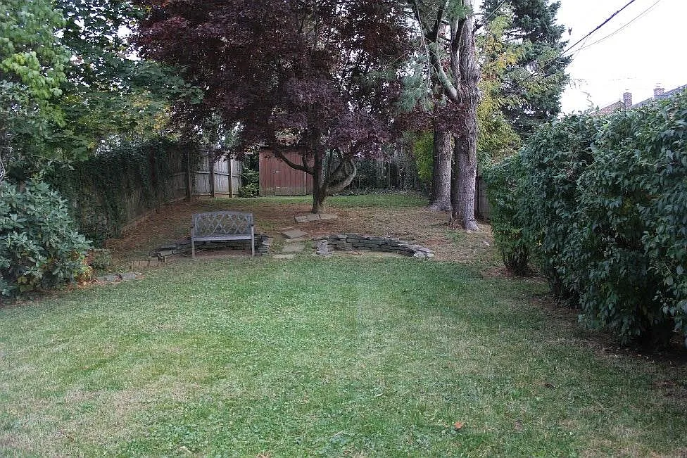 3 bed, 1152 sqft, $2,750 — Photo 2