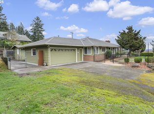 9622 SE Clatsop St, Happy Valley, OR 97086