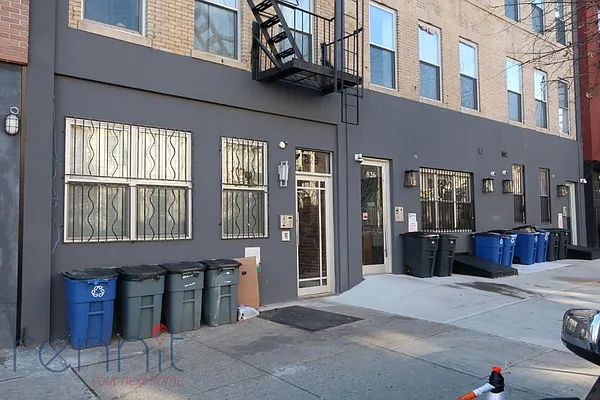 Rented by Rennit Inc. | media 9