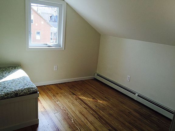 2nd image of 53 Schaeffer St