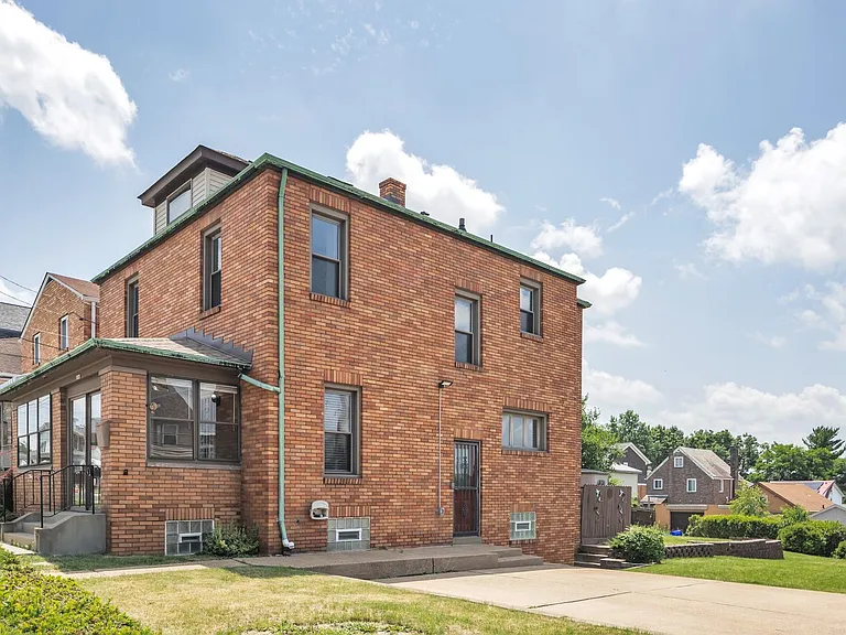 1002 Fordham Ave — Photo 30