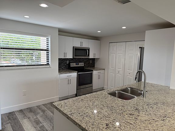 3rd image of 10003 NW 9th Street Cir APT 2