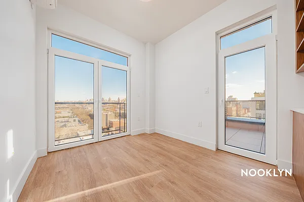 Rented by Nooklyn NYC LLC | media 113