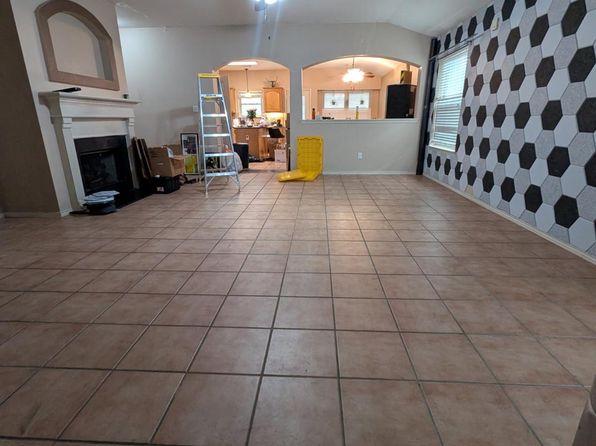 3531 Roberto Clemente Ln