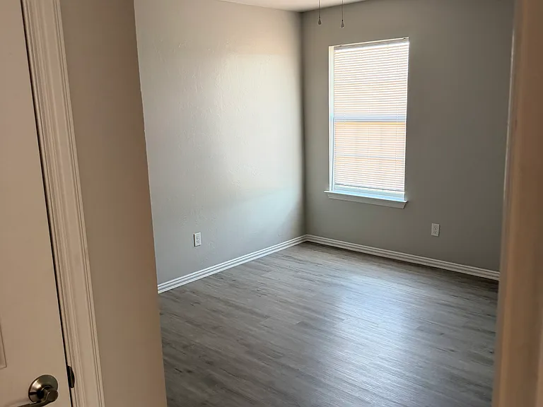 8018 NE 35th St #8018 — Photo 10