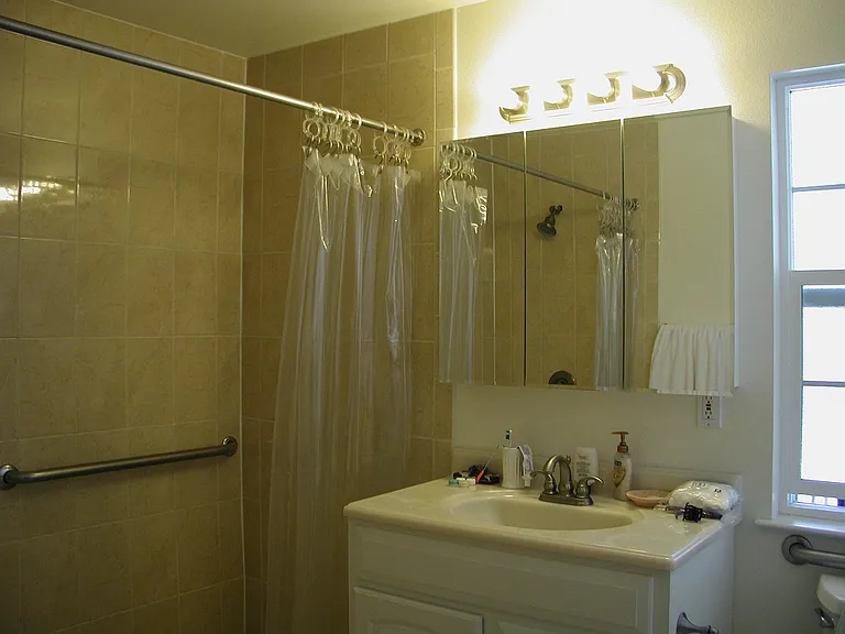 2295 Homestead Rd — Photo 4