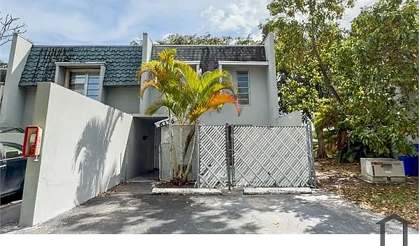 6336 Boulevard Of Champions #5
