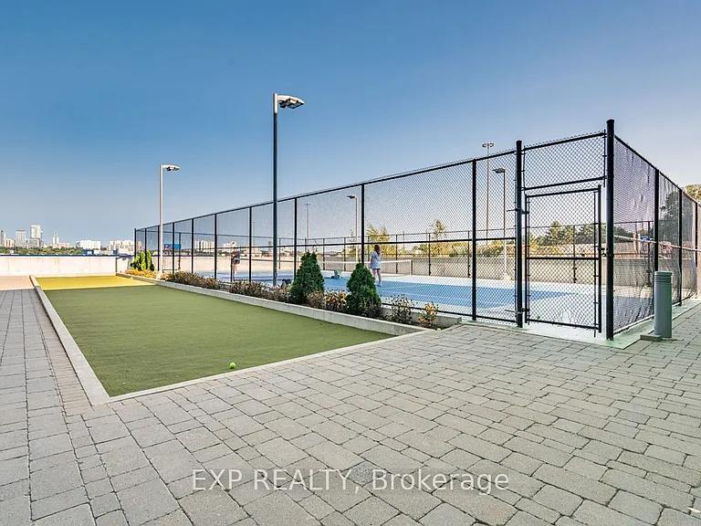 115 McMahon Dr #206 — Photo 23