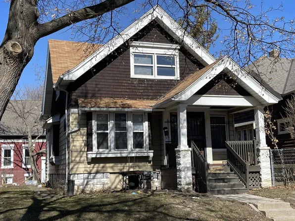 4424 West Meinecke AVENUE, Milwaukee, WI 53210