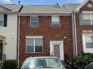 43121 Gatwick Sq, Ashburn, VA 20147