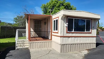 1143 E Monte Vista Ave #17