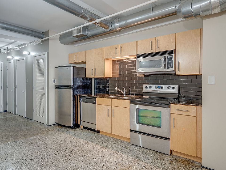 2nd image of 700 Church St APT 603