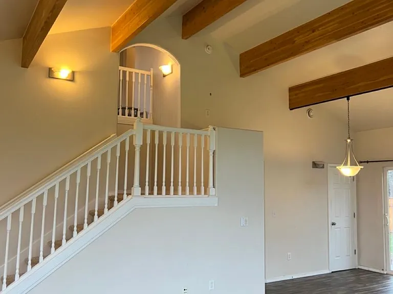 1292 S Vermillon Dr #B — Photo 5