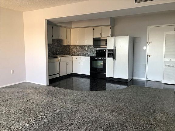 3rd image of 2401 Bayshore Blvd Unit 1107