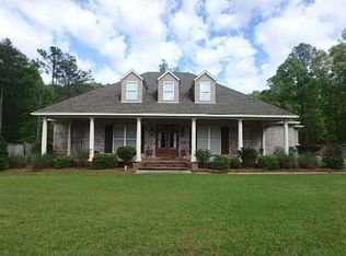 1168 Suzanna Dr, Raymond, MS 39154