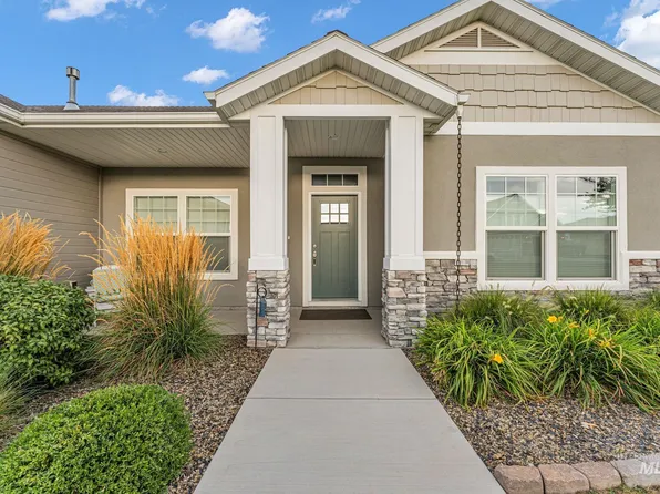 2226 Coolwater St, Twin Falls, ID 83301