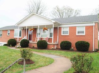 310 S Dogwood Dr, Harrisonburg, VA 22801