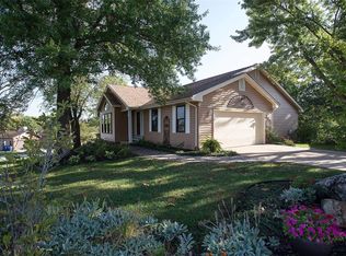 744 Cedar Glen Dr, Weldon Spring, MO 63304