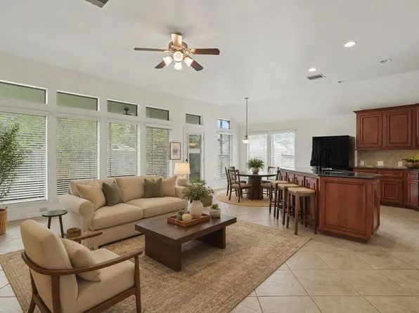3124 Crystal Cascade Ln, League City, TX 77573