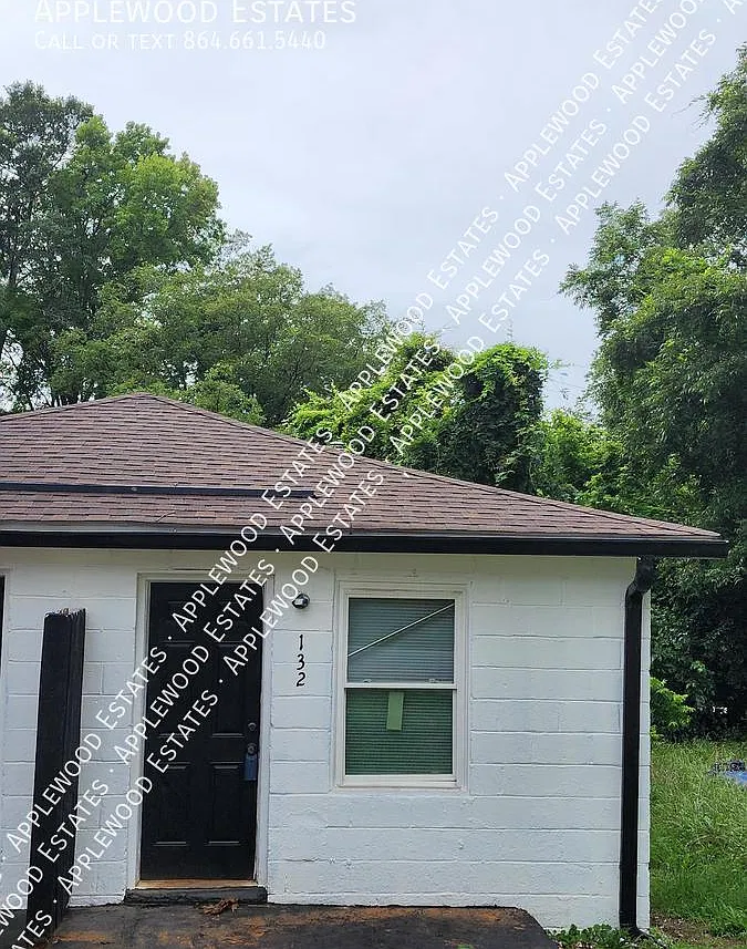 1 bed, $800 — Photo 1