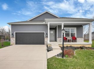 261 Crestview Ct, Pickerington, OH