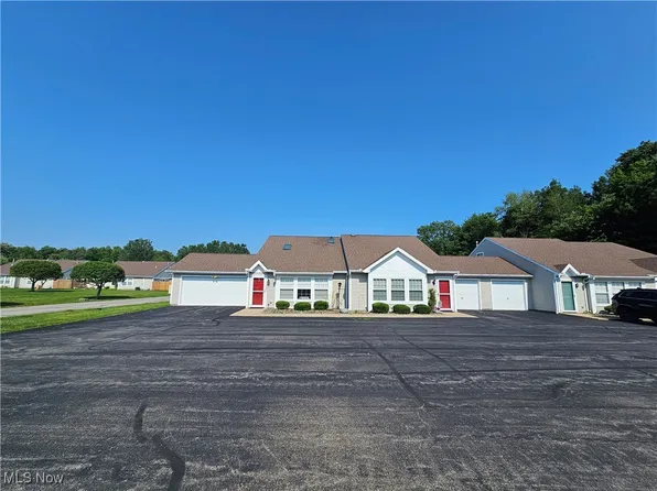 3308 Trappers Trl Unit A, Cortland, OH 44410