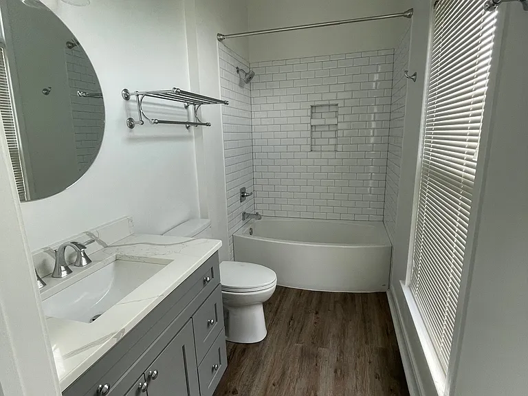 500 Market St #105 — Photo 8