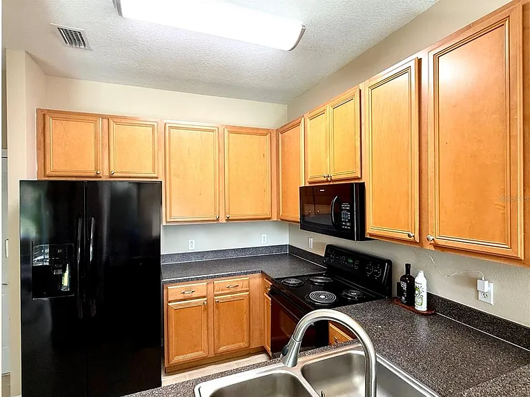20314 Noble Oak Pl — Photo 11