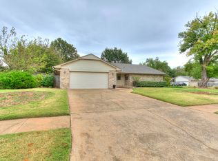 309 Kingsbury Dr, Norman, OK 73072