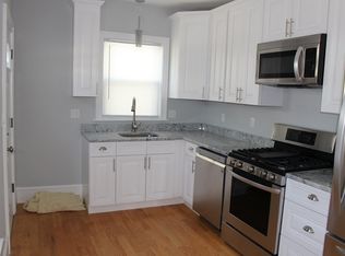 81 Alder St APT A, Waltham, MA 02453
